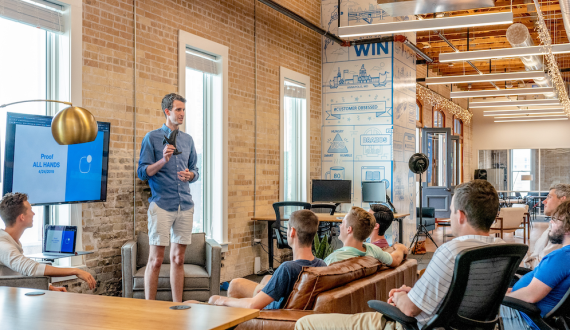 austin-distel-rxpThOwuVgE-unsplash